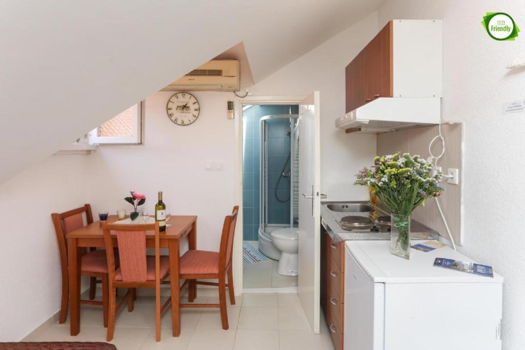 City Center Apartment Larica Dubrovnik Ngoại thất bức ảnh